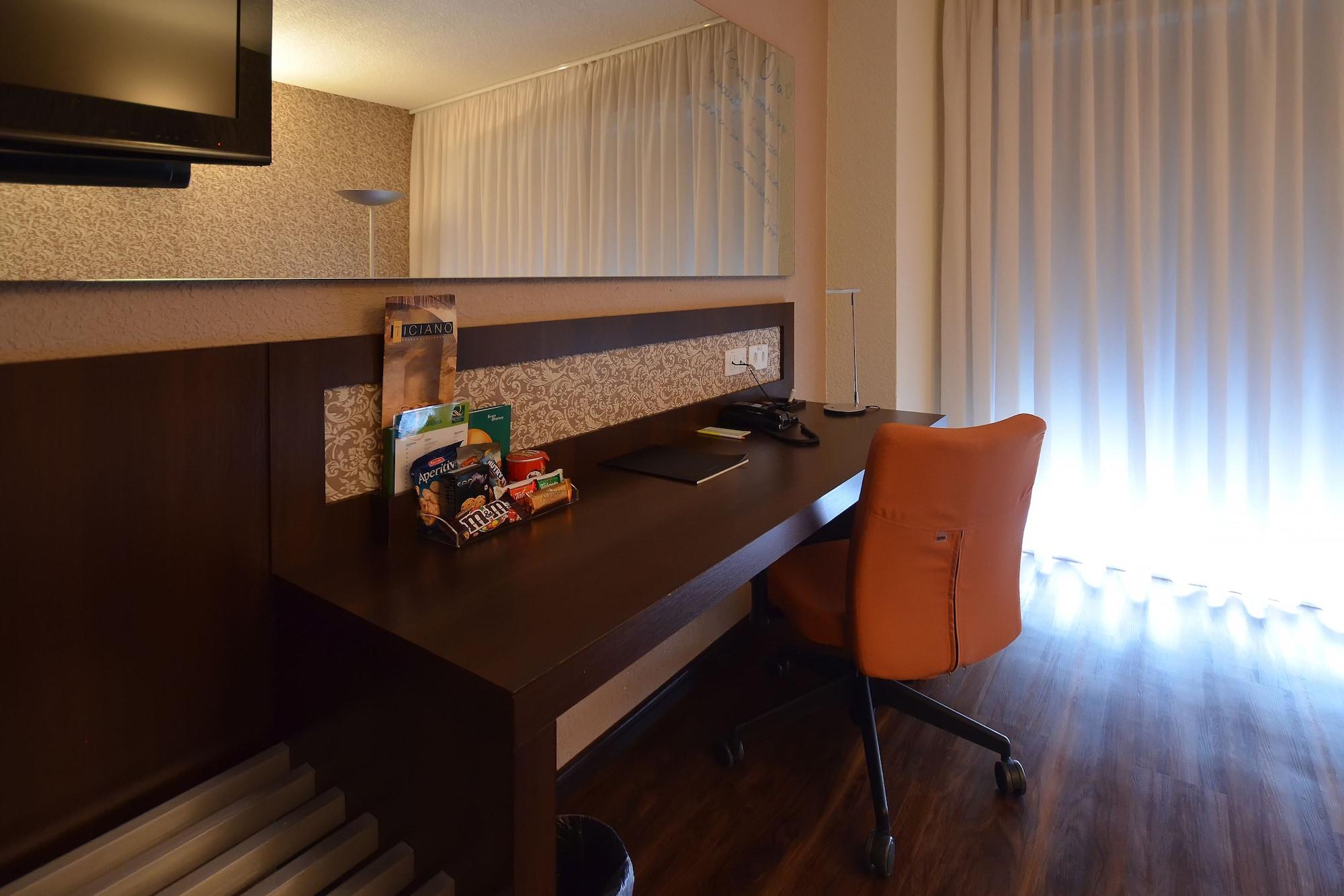 Quality Hotel Curitiba Extérieur photo
