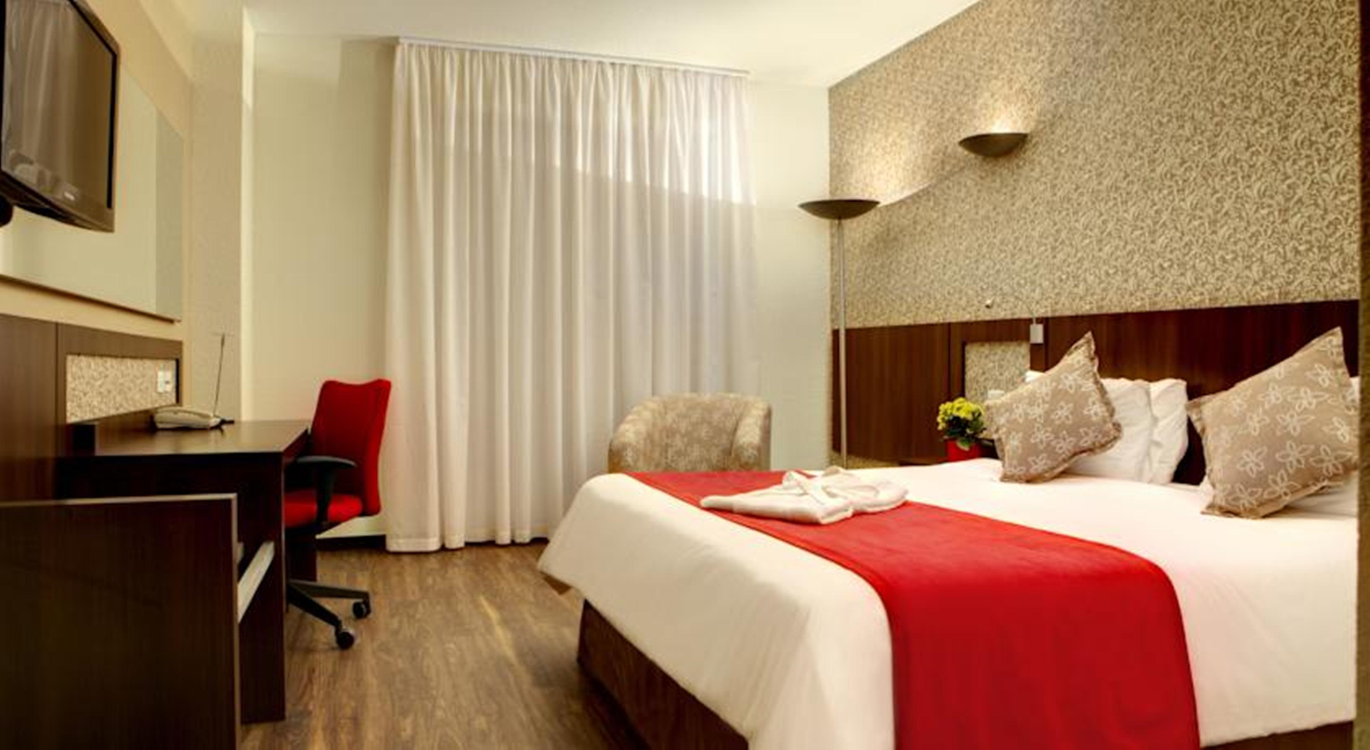 Quality Hotel Curitiba Extérieur photo