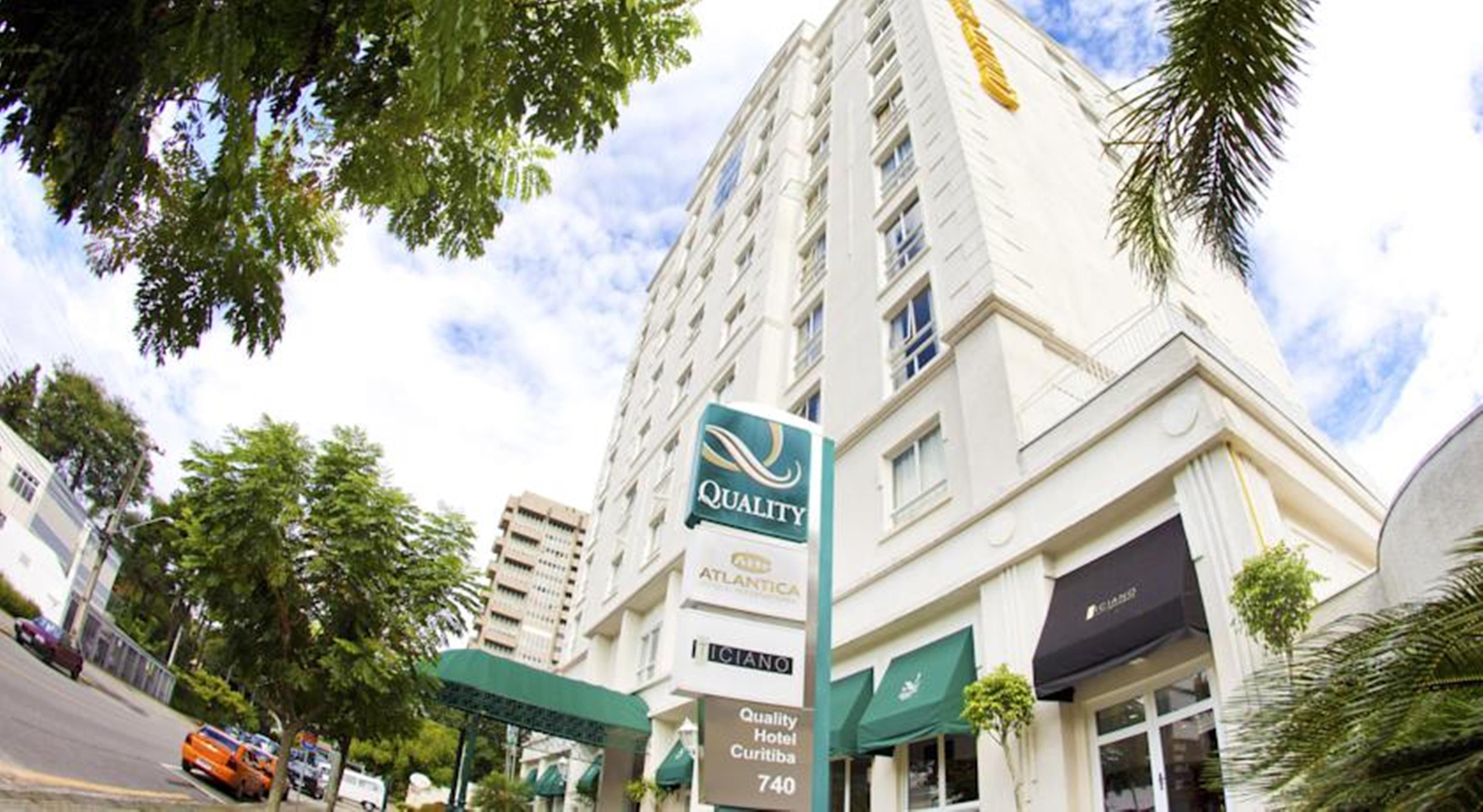 Quality Hotel Curitiba Extérieur photo