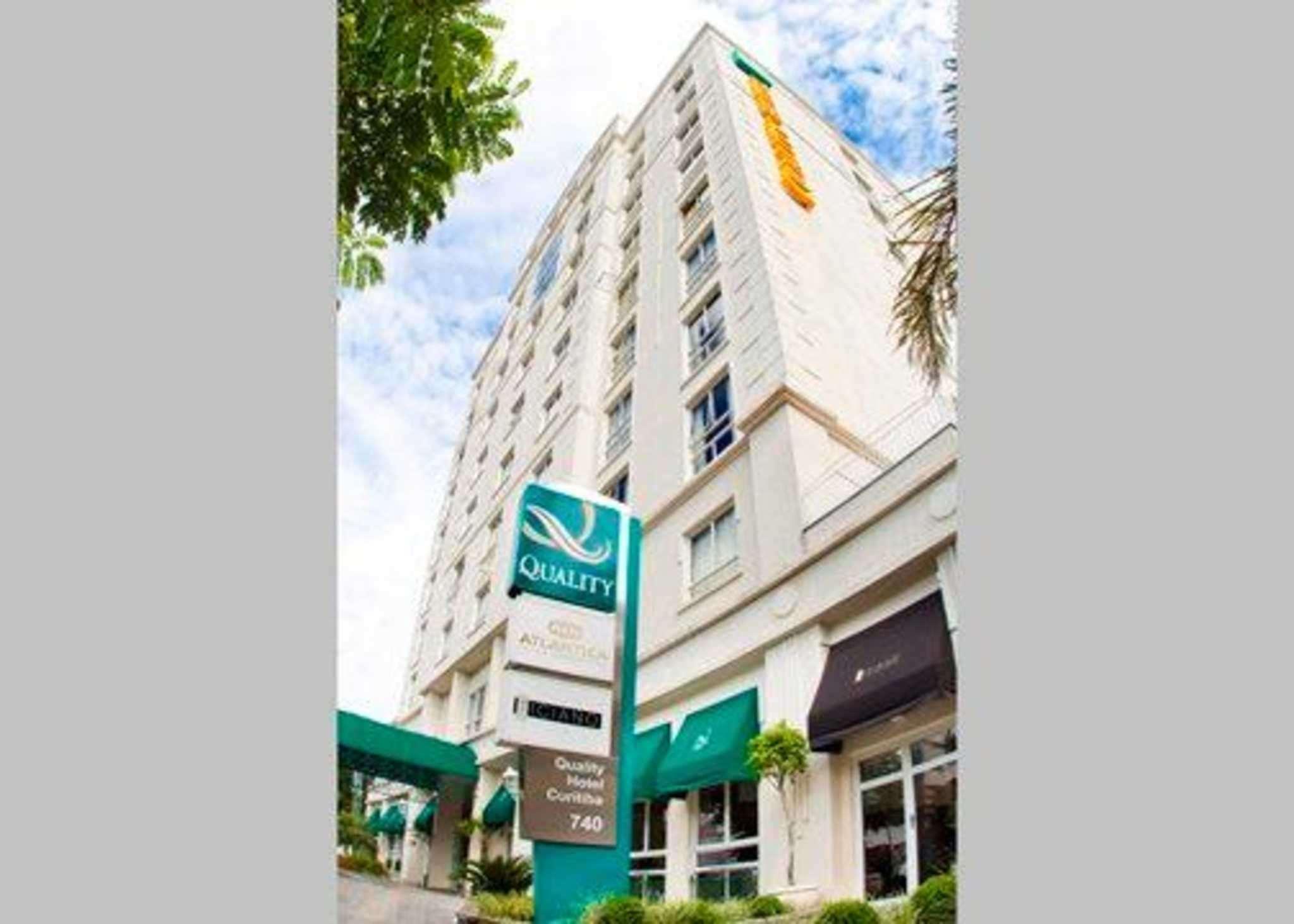 Quality Hotel Curitiba Extérieur photo