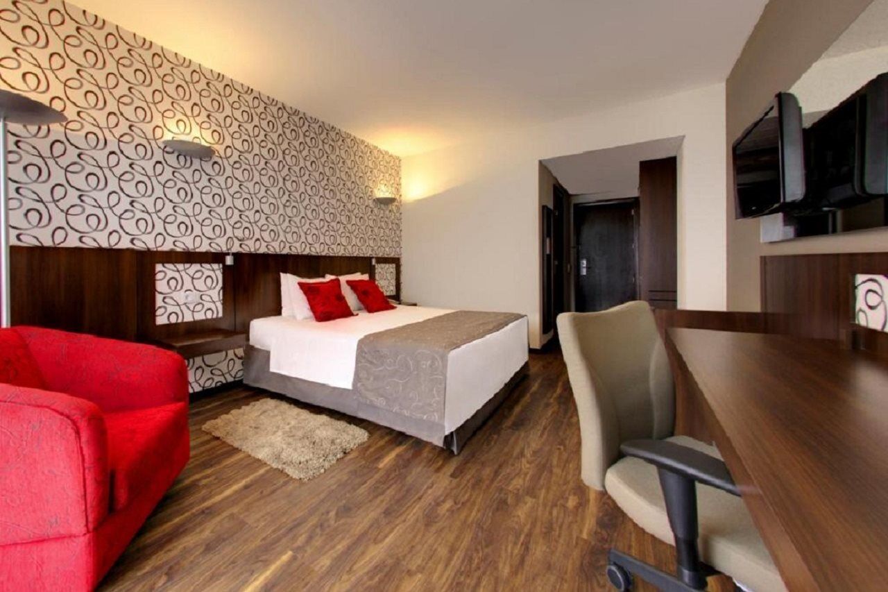 Quality Hotel Curitiba Extérieur photo